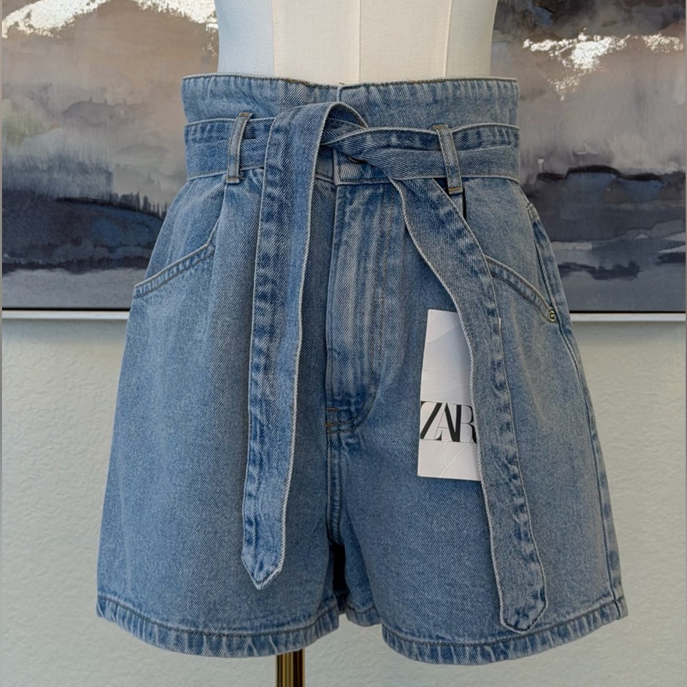 NWT Zara Women's High Rise Light Blue Denim Shorts